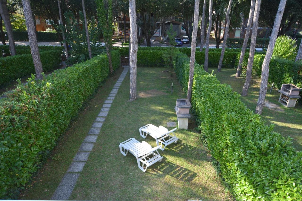 Villa A Lignano Pineta Lignano Sabbiadoro Exterior foto